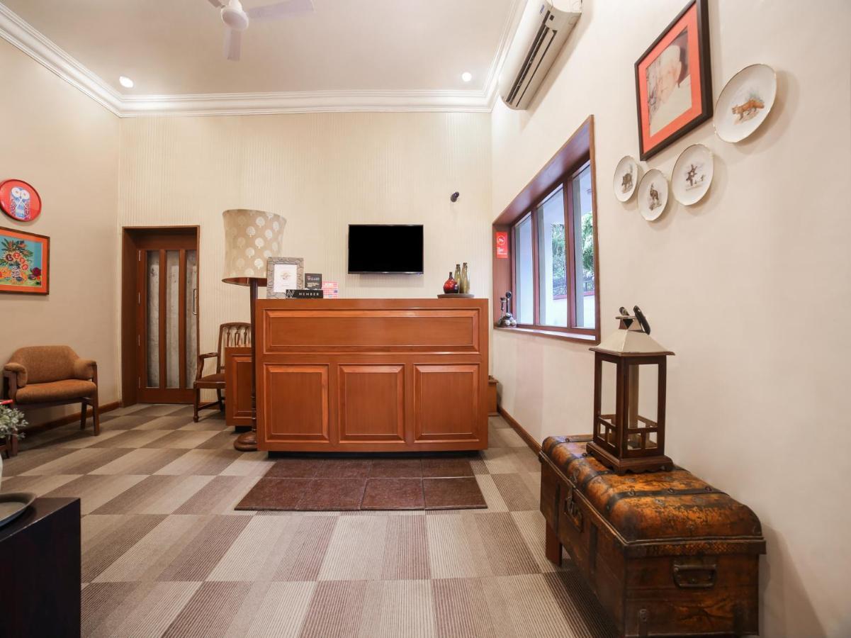 Capital O 10953 Dayal Lodge - A Boutique Hotel Agra  Exterior photo