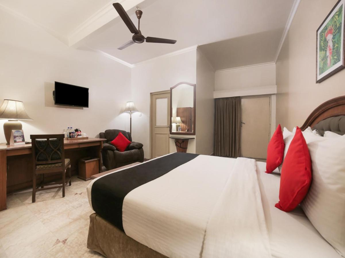 Capital O 10953 Dayal Lodge - A Boutique Hotel Agra  Exterior photo